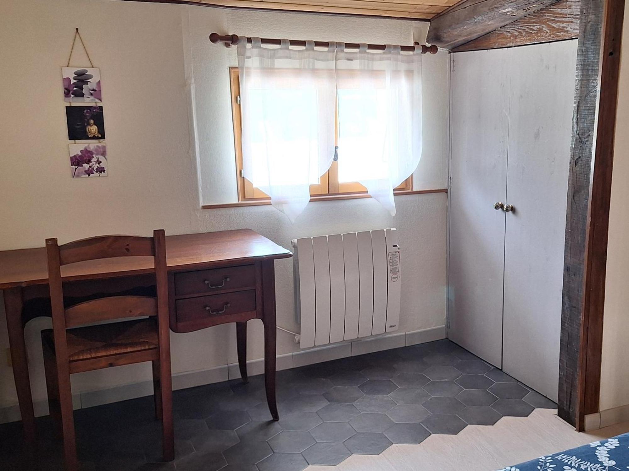 Gîte Pouton Saint-Loubouer Cameră foto